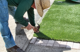 how to install artificial grass